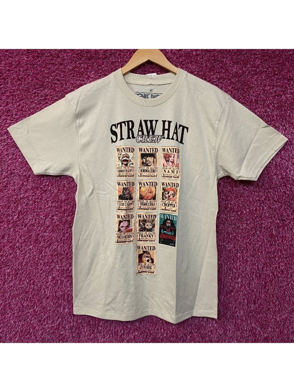 One Piece Straw Hat Crew Wanted (Bounty) Posters T-Shirt Medium